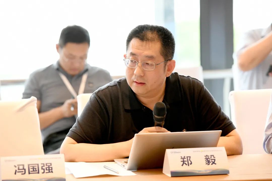 英特尔中国区云和行业解决方案集团公共服务行业客户总监郑毅:人工