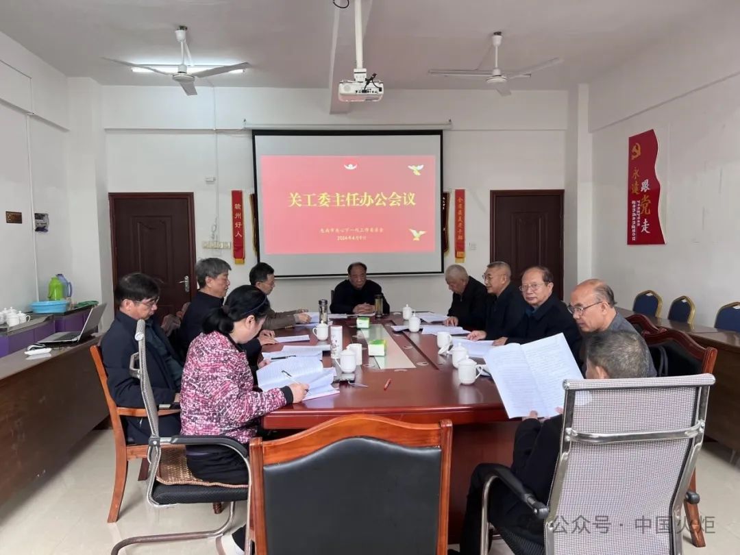 4月8日,于都县关工委主任伍春林到岭背镇,仙下乡,马安乡,银坑镇调研关