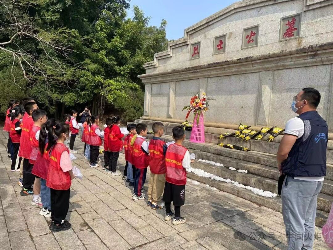 4月3日,翔安区委宣传部,翔安区马巷街道桐梓社区关工委携手新时代文明