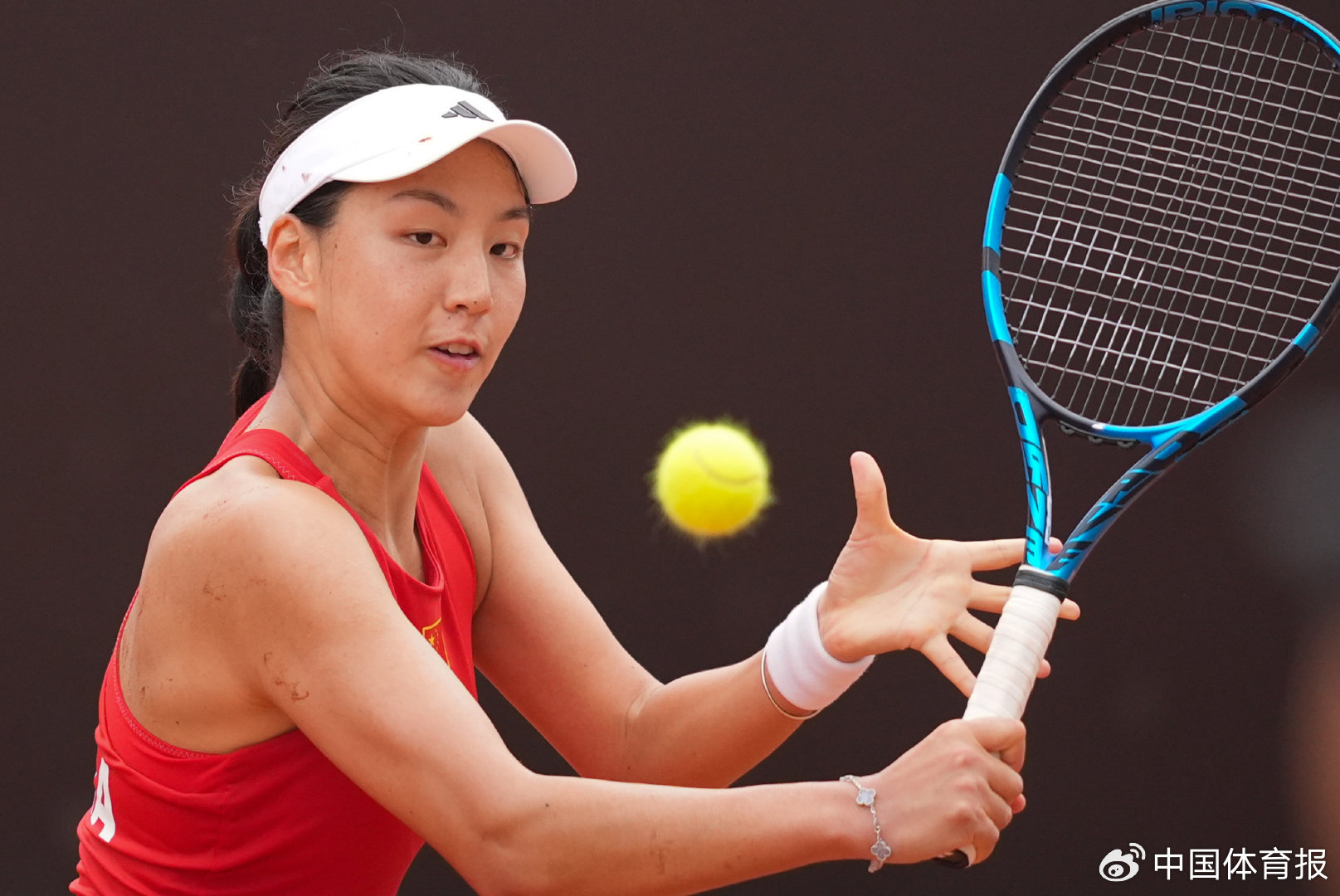 红土场上连战连胜——王欣瑜在实战中提升状态