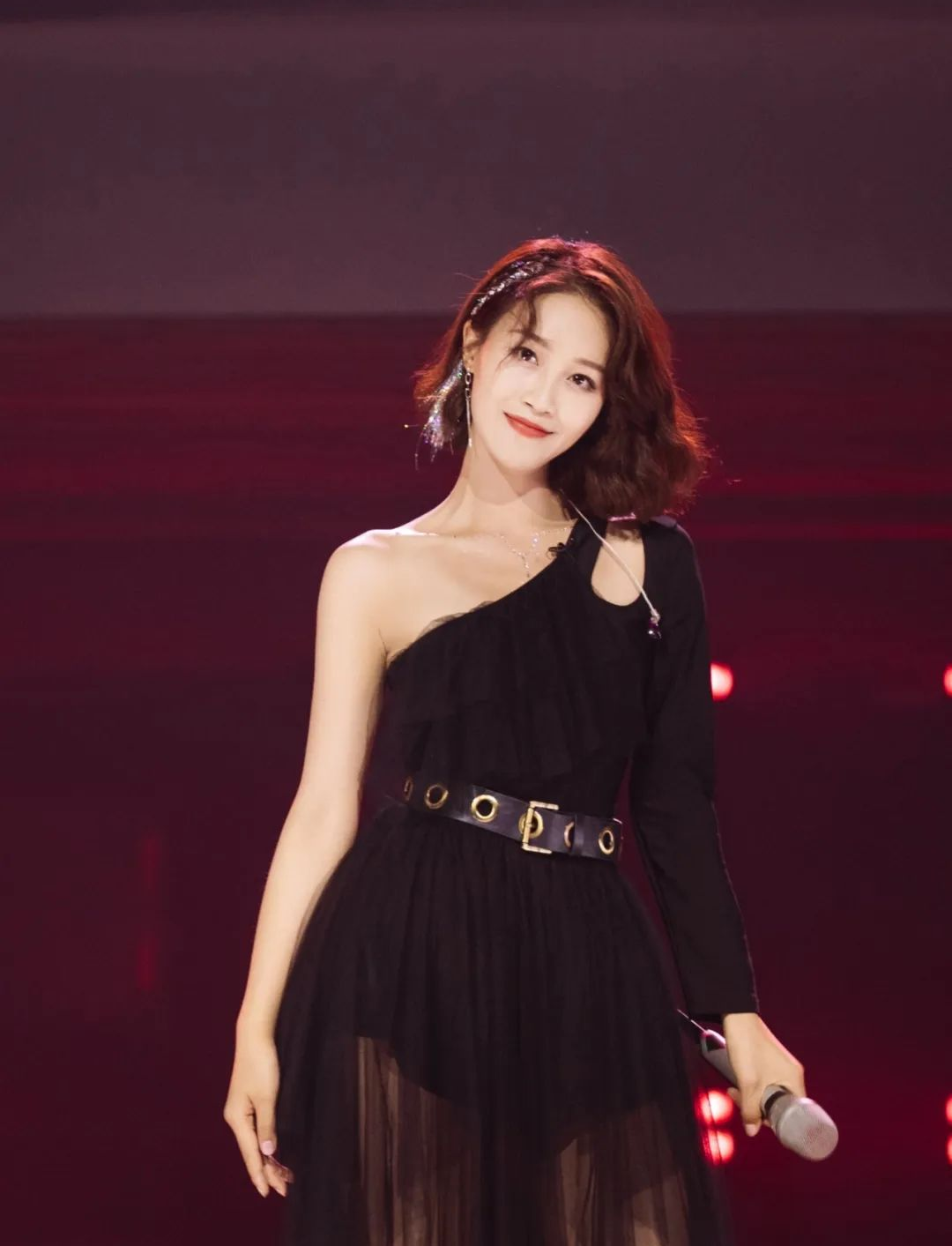 大明星回丽水了!|蓝盈莹_新浪财经_新浪网