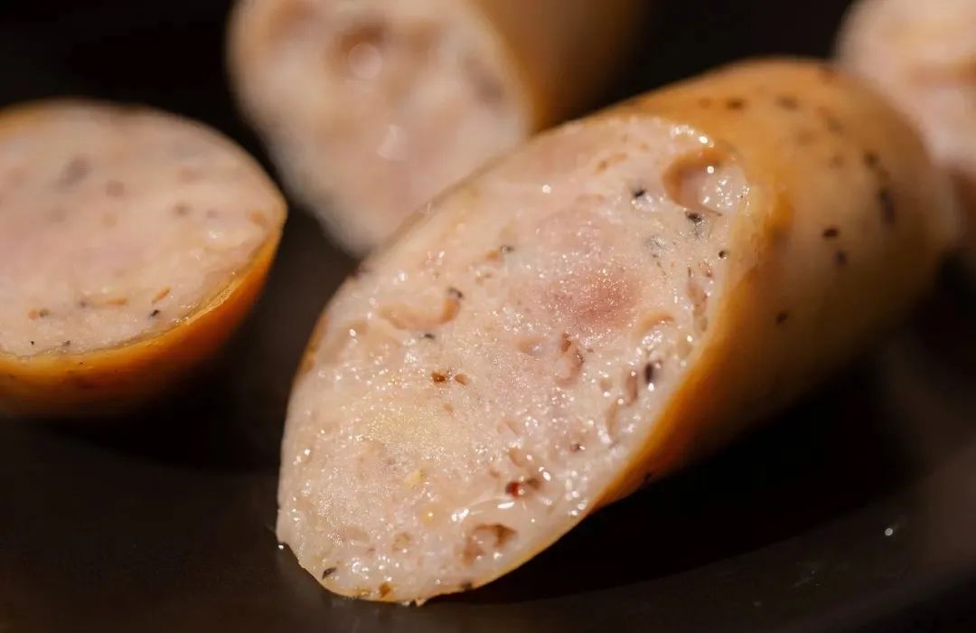 纯肉做的爆汁烤肠,不含淀粉,0色素,0防腐,肉香四溢!__财经头条