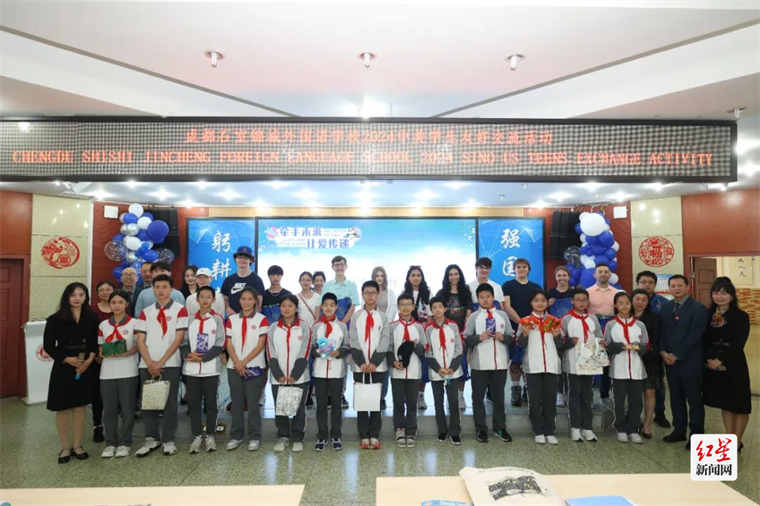 美国中学生在蓉学习中国传统文化感受成都美好生活_新浪财经_新浪网