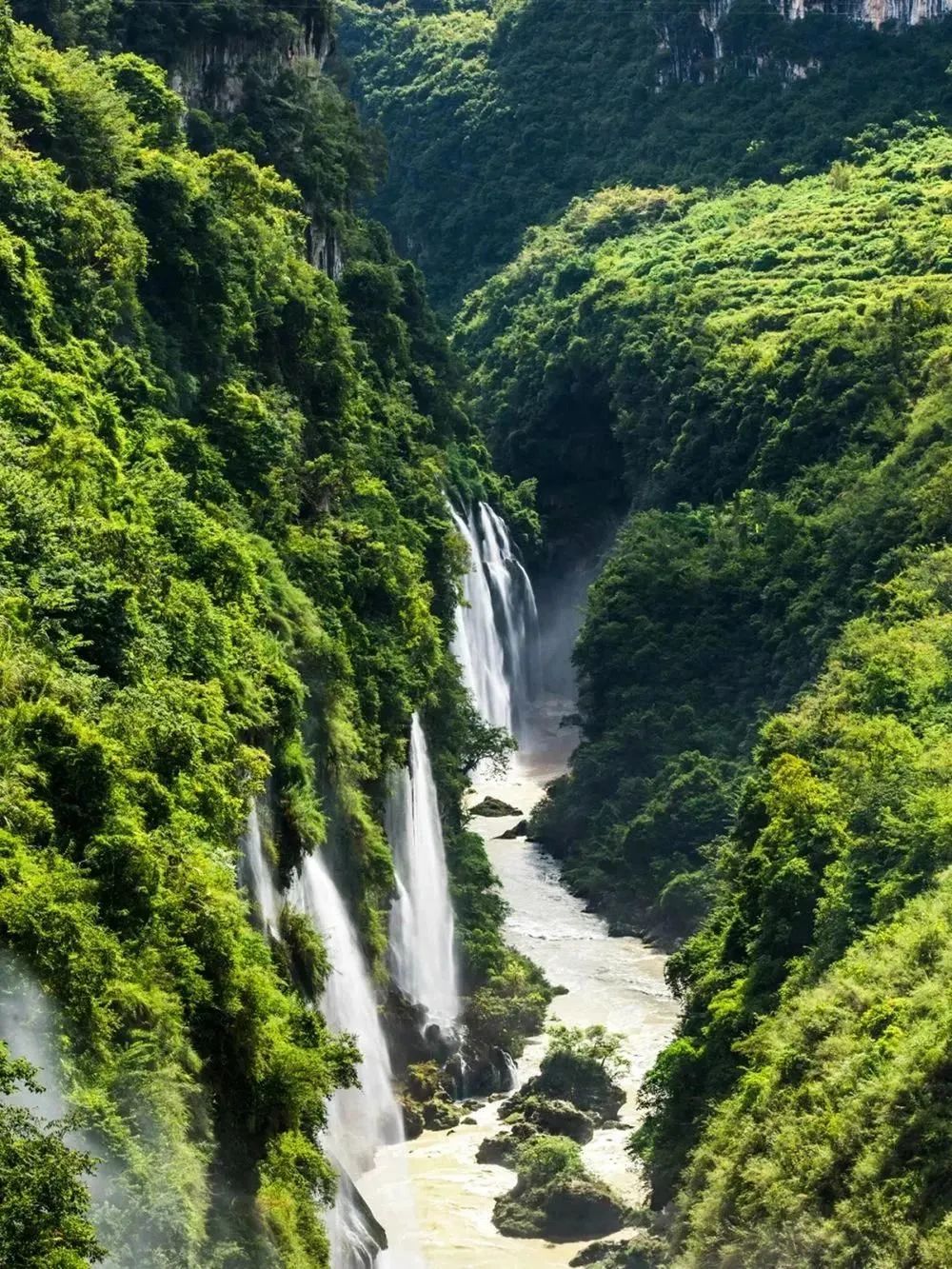 【贵州十大旅游产品线路】解锁"黄小西吃晚饭"更多玩法