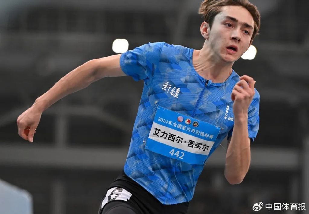 男子400米全国室外纪录是郭钟泽在2017年全运会上跑出的45秒14的成绩.