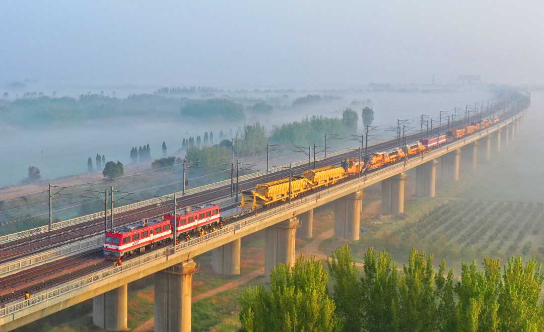 京广铁路正式启动今年第一阶段集中修施工