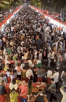 △烟火气浓郁的海大南门夜市