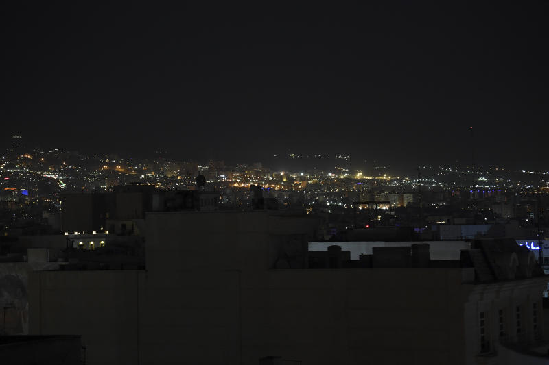 4月14日凌晨拍摄的伊朗首都德黑兰。新华社发
