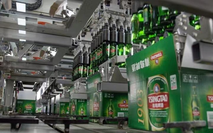 青岛啤酒生产线。 企业供图
