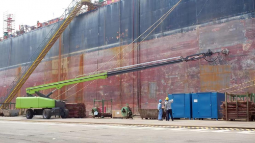 点燃新质强引擎中联重科智能高机与南通中远克莱芬共绘智能未来新篇章