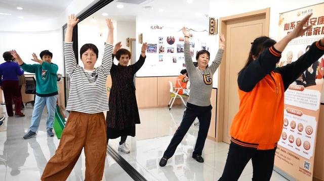 医养结合社区看护宣教娱乐宝山为老服务中心上新