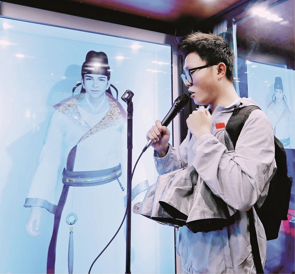 与"王勃"对话   滕王阁景区 供图去年春节,电影《满江红》的热度带动