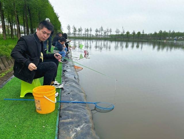 松江这里的小龙虾垂钓基地开始营业→_新浪财经_新浪网