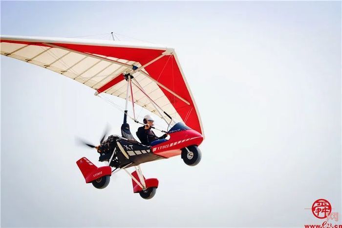 定了4月17日济钢时代低空飞行表演免费观看别错过