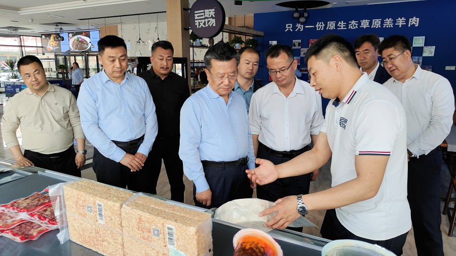 白银市委副书记,市长张延保带领白银市党政考察团赴河南招商考察_新浪