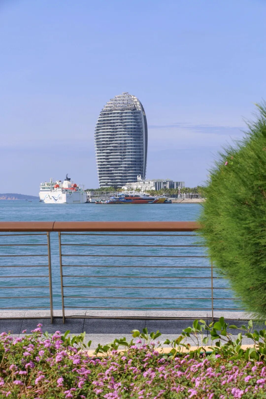 替大家问过了,ai不懂三亚!