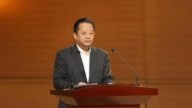 辽宁一高校原党委书记,为升官花费巨资"搭天线"|辽宁省_新浪财经_新浪