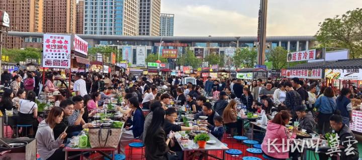 爆火的正定夜市,靠啥留住"泼天富贵"?_新浪财经_新浪网