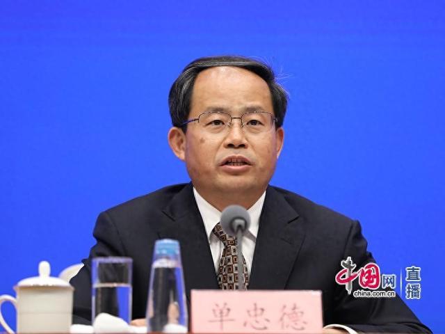 工信部:一季度电信业务收入同比增长4.