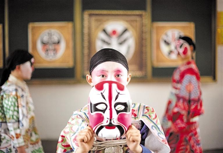 侗戏班的追梦少年|贵州省_新浪财经_新浪网