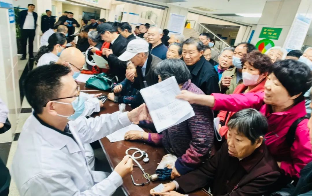 2024年金寨人口_六安7个区县最新人口排名:霍邱县121万最多,叶集区24万最少(2)