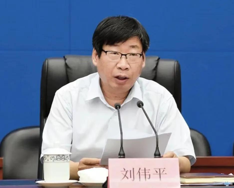 董事长刘国跃,总经理,党组副书记余兵在长春市拜会吉林省委书记景俊海