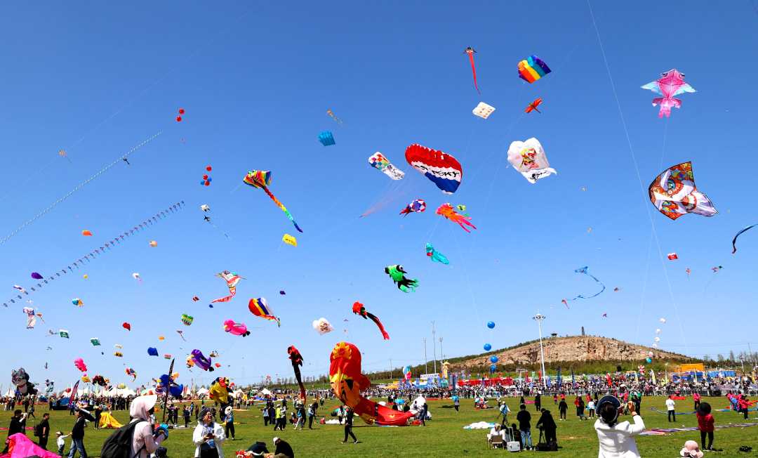 第41届潍坊国际风筝会开幕