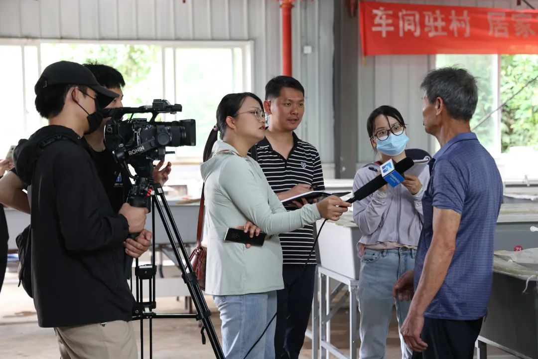 防城港市委宣传部组织采访团到防城区开展采访活动