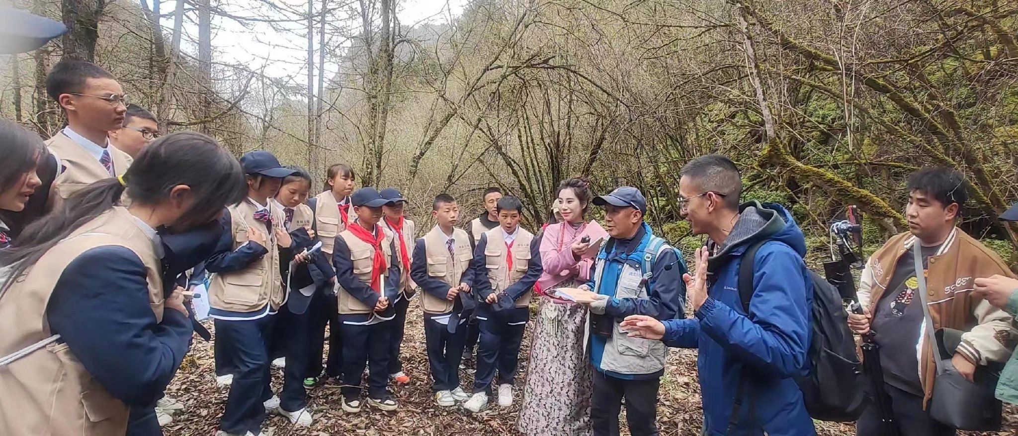 “保护地球，熊猫大使在行动”自然教育活动在四川黄龙举行