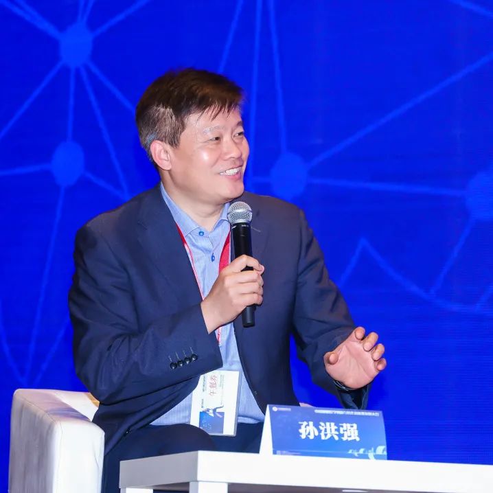 北京大学第六医院孙洪强教授,汕头大学精神卫生中心李韵教授共同主持