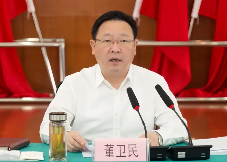 党员,现任二十届中央候补委员,四川省委常委,省人民政府常务副省长