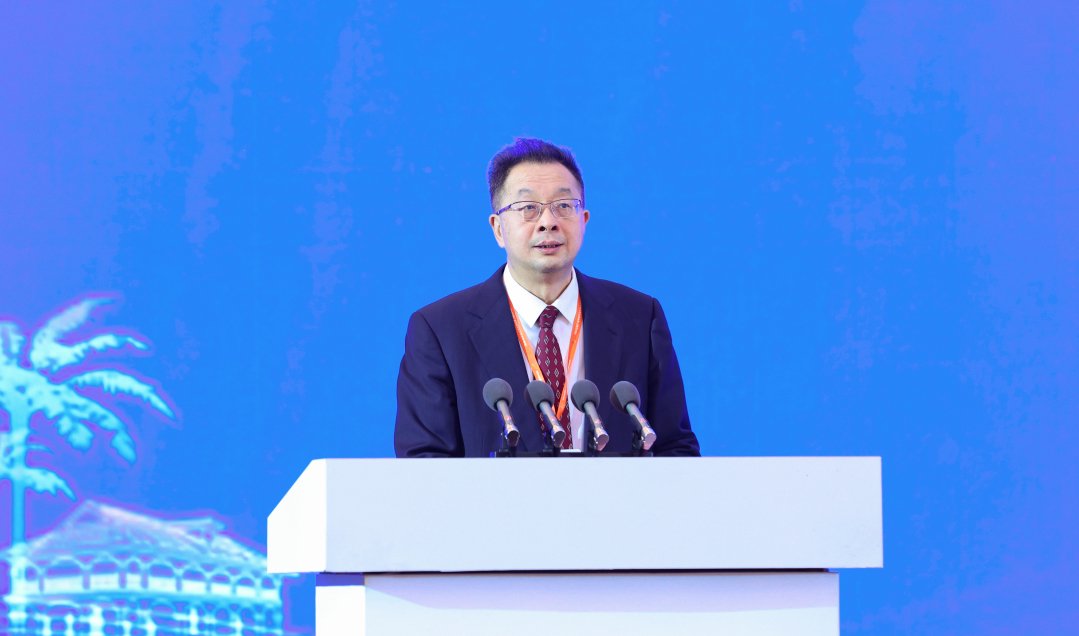 工业和信息化部消费品工业司司长何亚琼发表致辞。林民/摄