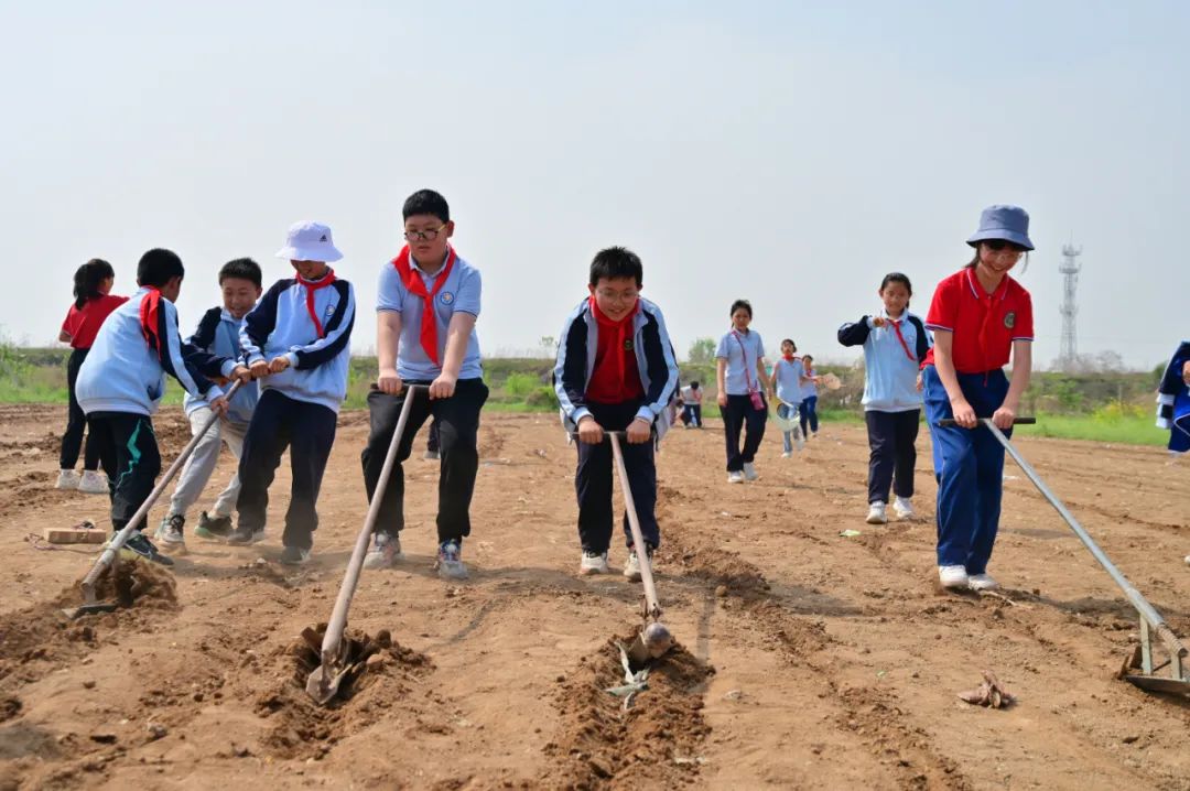莲湖区星火路小学研学旅行完美收官