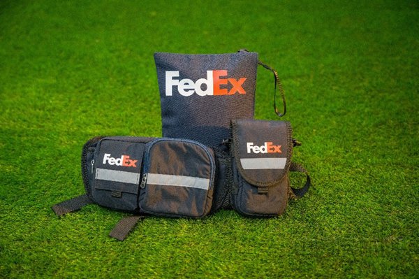 �����ݵ�Ա�����Ʒ��ڻ��ջ��º󣬱����Ĵ��������ݹ�ͼ��