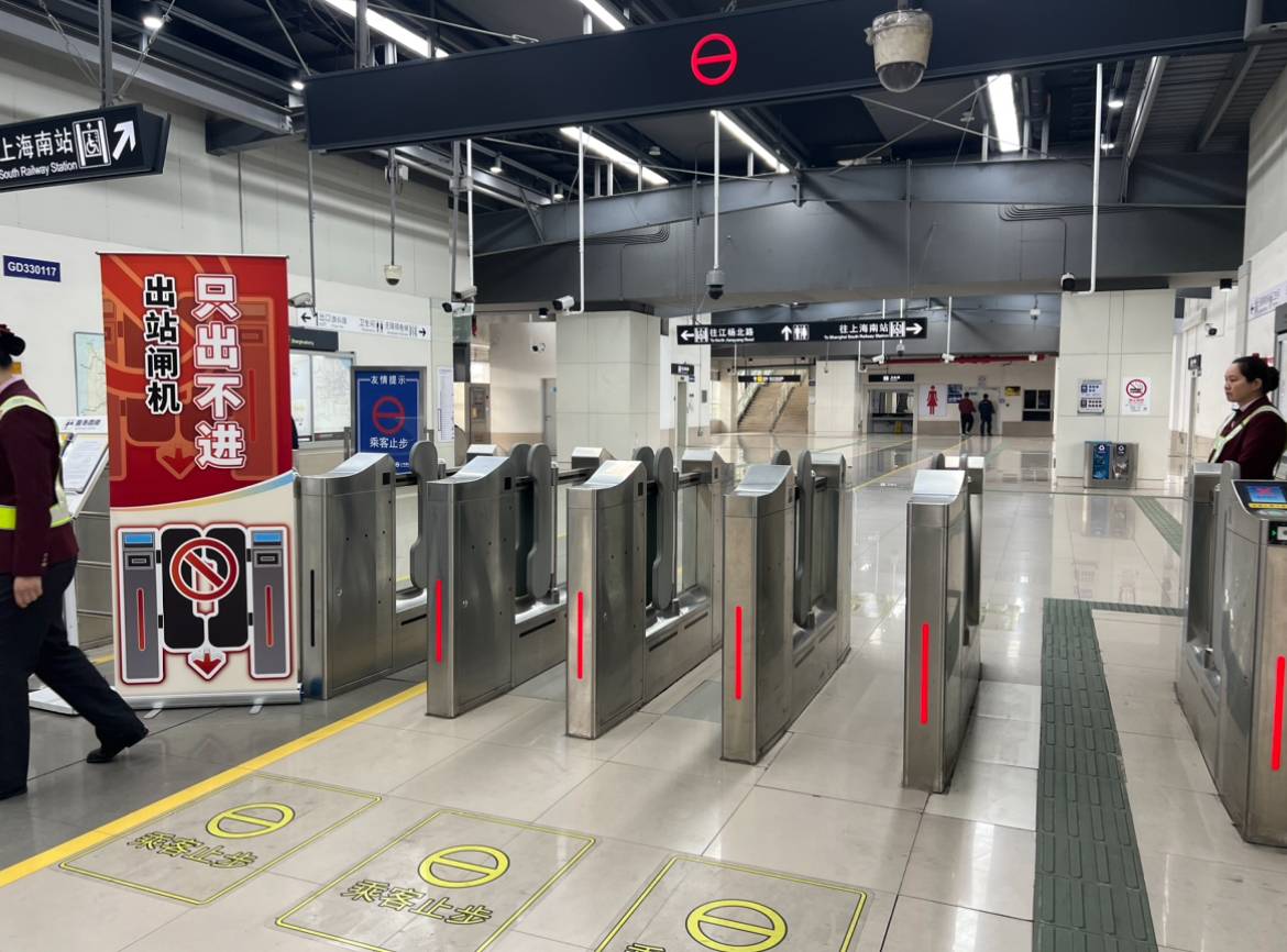 上海地铁三站试点闸机常开门,早高峰情况如何?通行效率怎么样?