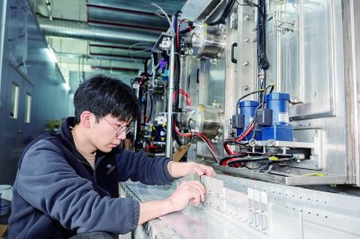 宁企产光电玻璃产销两旺