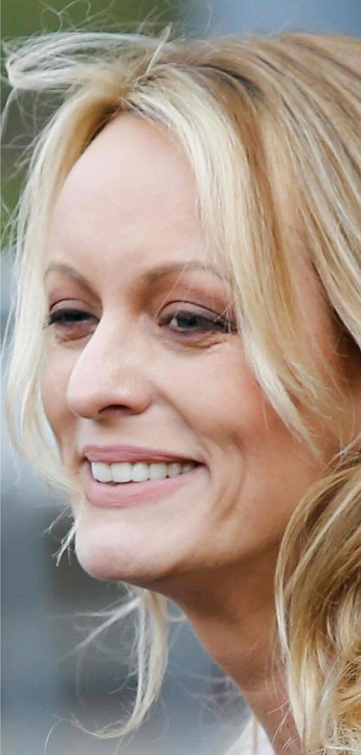 色情片演员斯托米·丹尼尔斯 据视觉中国特朗普由于涉嫌在2016年