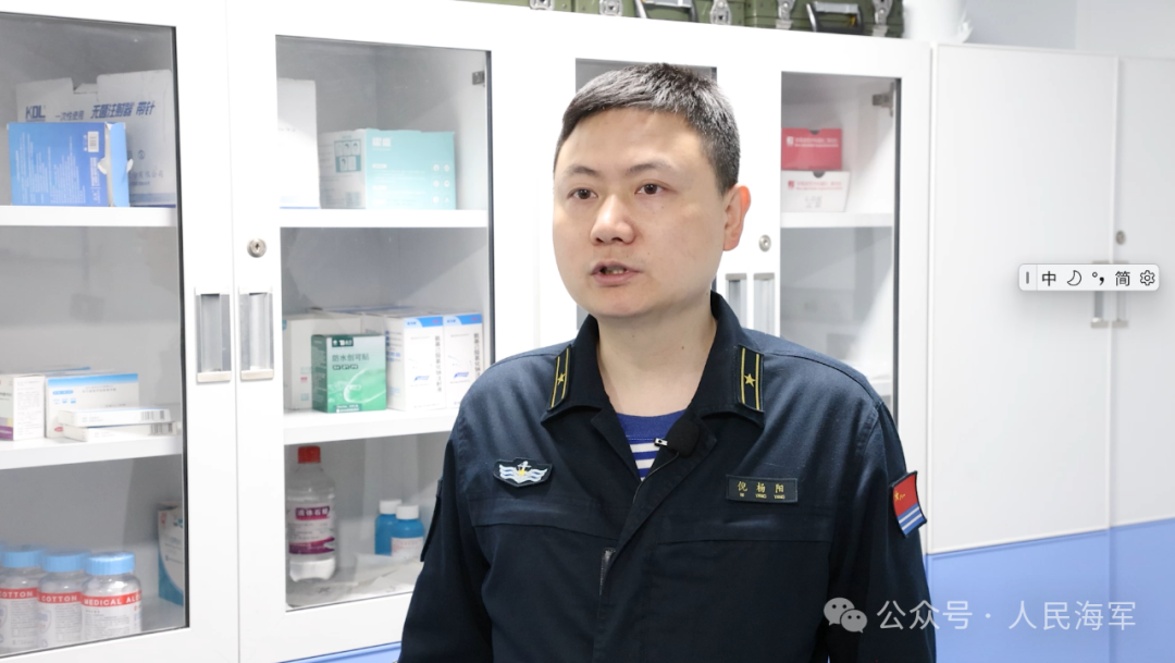 徐卫东感慨地说就是我们的手术台,救治场"他们的战位基层官兵的站位在