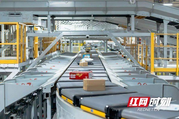 产能提升100% 申通快递华中核心物流枢纽在雨花区正式启用_新浪财经_