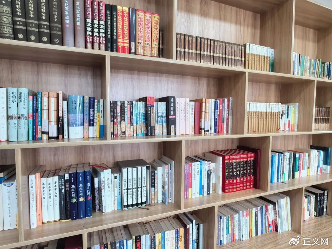 【世界读书日】一线检察官的书架上藏着啥?