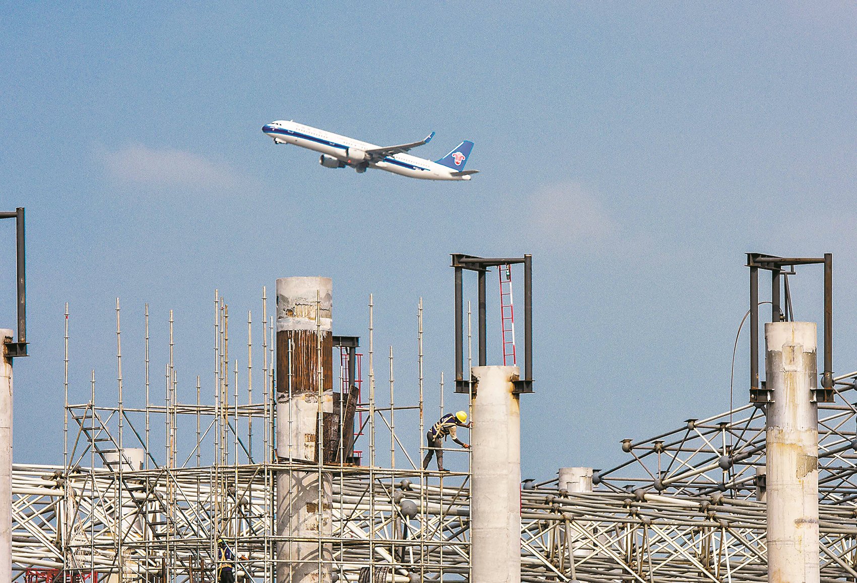 "广州新"机场为何不在广州