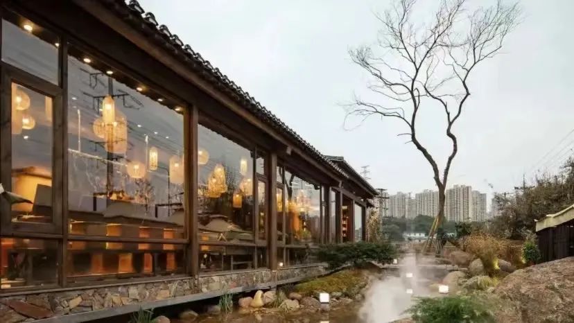 订餐电话:19907331717芦淞区枫溪街道曲尺村大屋组41号07王捌院子订餐