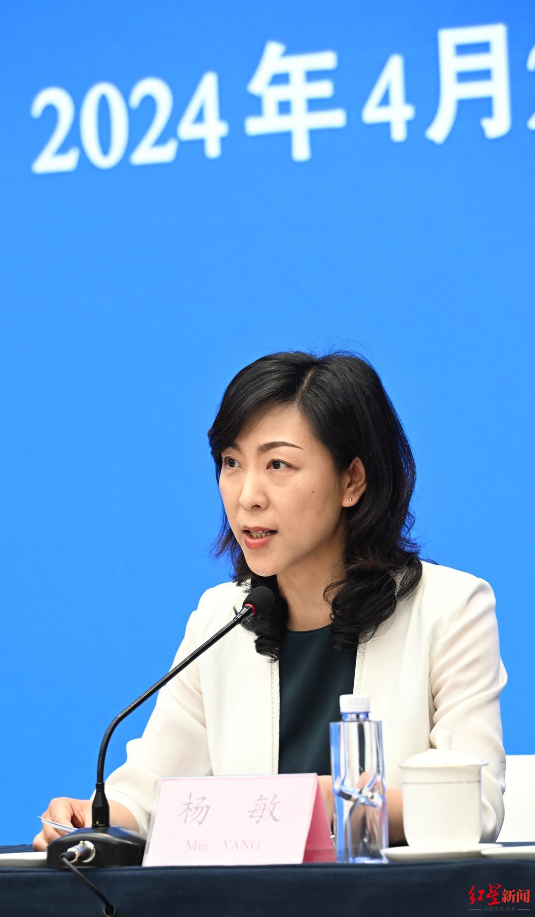 杨敏在游园方面,记者了解到,本届世园会主会场占地面积3633亩,布局