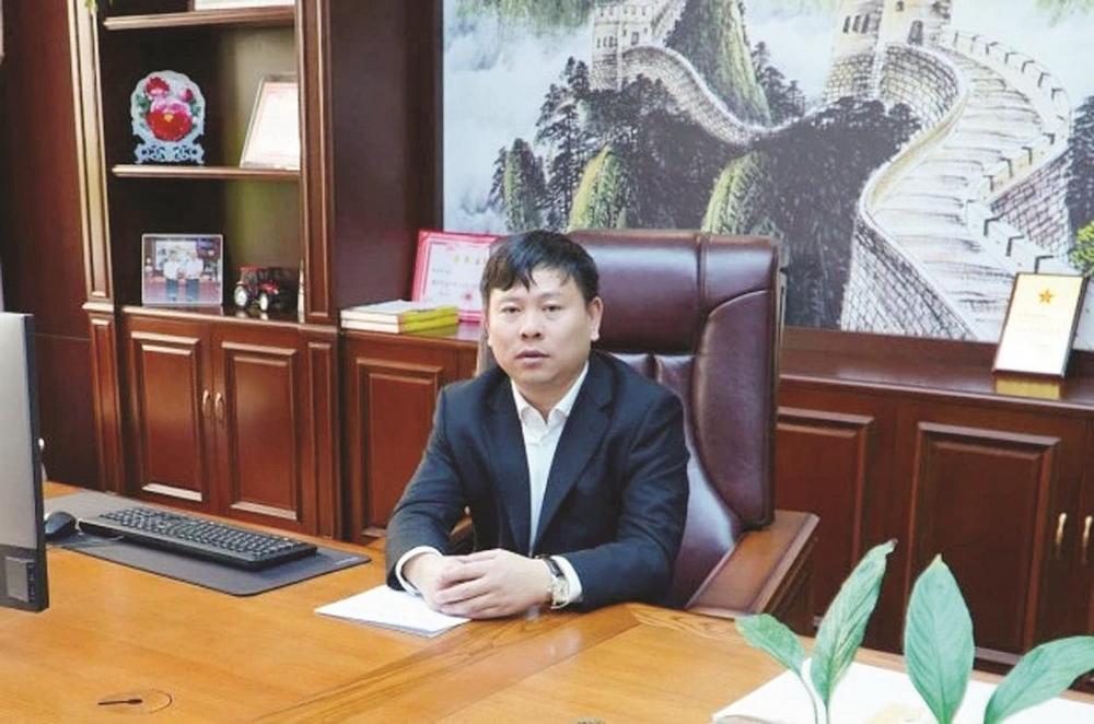 他18岁入伍,在军营中淬炼青春砥砺成长;他抓住返乡机遇,在魏县这片