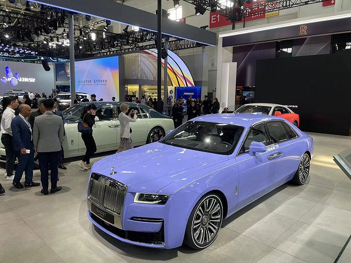 图集 | 2600多万元的电动超跑,超豪华车和概念车有哪些?|2024北京车展