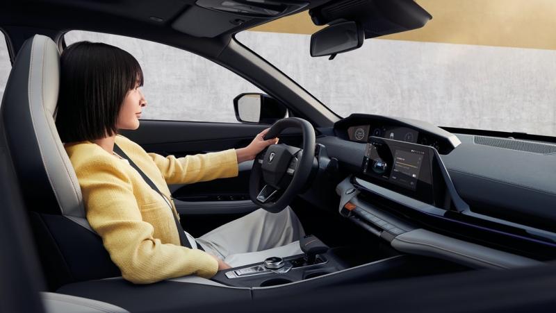 The price is 114900 - 126900 yuan, and the second generation Chang'an UNI-V Smart iDD is released at Beijing Auto Show