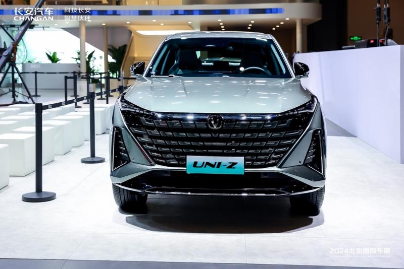 The price is 114900 - 126900 yuan, and the second generation Chang'an UNI-V Smart iDD is released at Beijing Auto Show