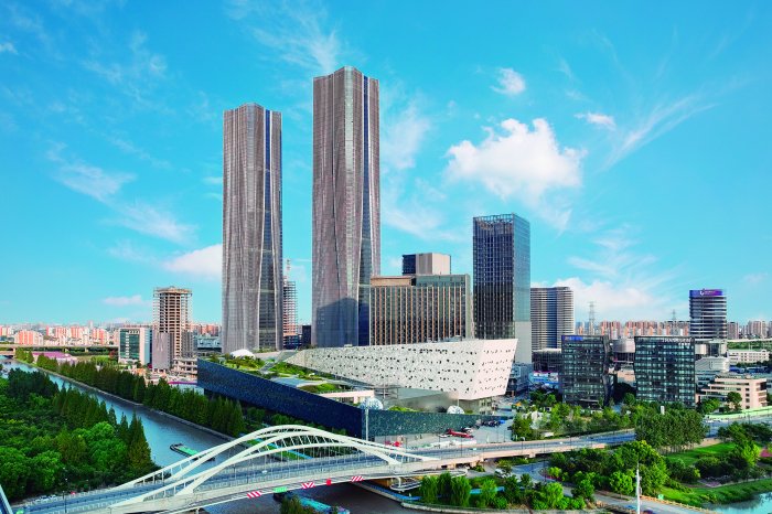　　张江“科学之门”双子塔正勾勒出张江科学城的全新天际线。 上海市张江科学城建设管理办公室供图