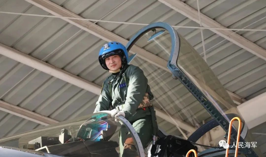 "人民英雄"张超牺牲8周年,爱妻张亚深情撰文