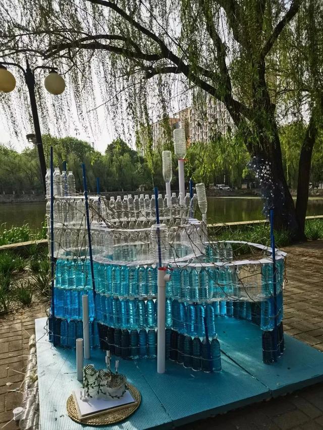 “可持续生态友好型湖心鸭舍装置——绿茵鸭庐”。来源：天津大学。